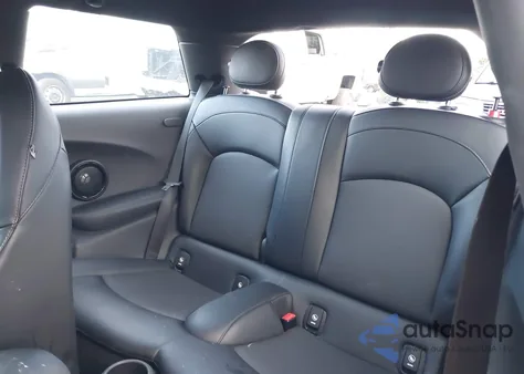 2015 Mini Hardtop Cooper from USA, damaged, VIN WMWXM5C55FT937857